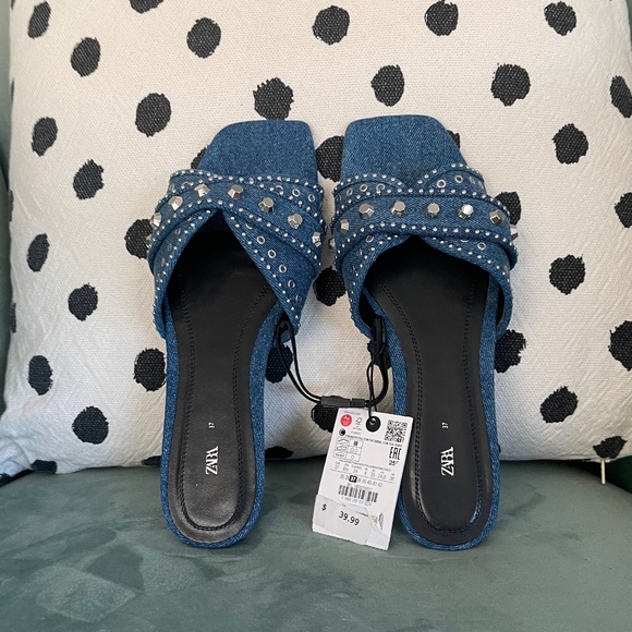 Zara denim stud slide sandals - Size 6.5 - 1603/210 - Picture 1 of 4